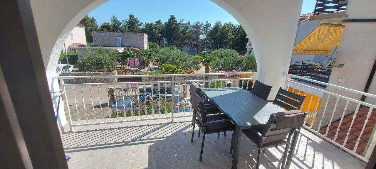 Apartments Skelin Водице Екстериор снимка