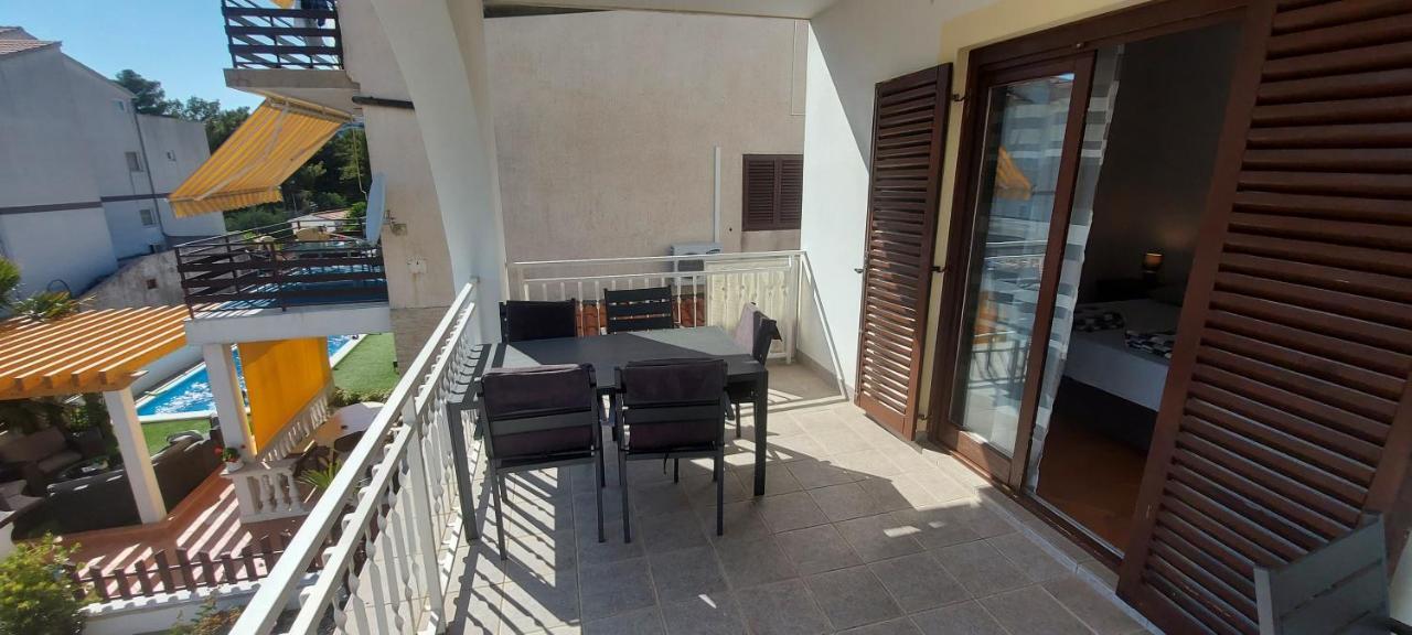Apartments Skelin Водице Екстериор снимка